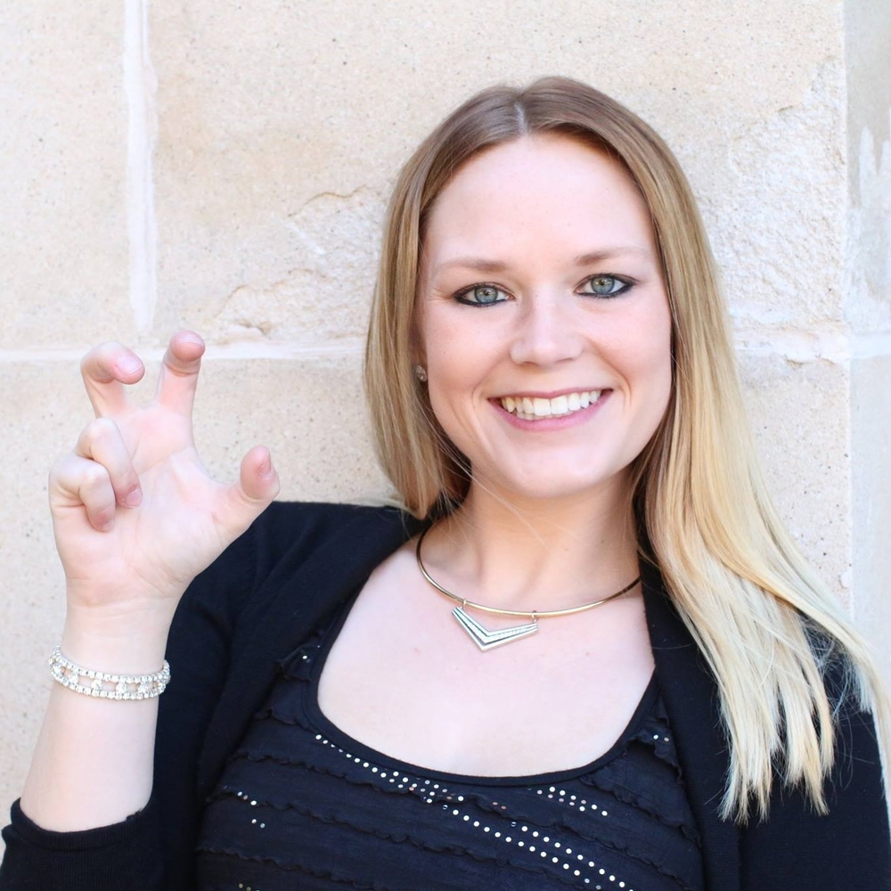 Meet your Posher, Emily